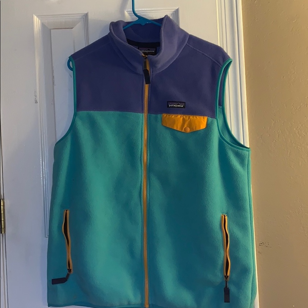 Full zip Patagonia Fleece Vest